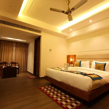 Hotel Holy Vivasa Rishikesh Exterior photo